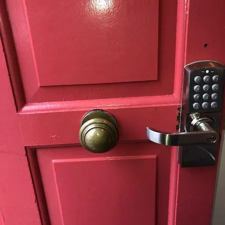 12a Main Street Bunk Beedroom 2 * Kenmare
